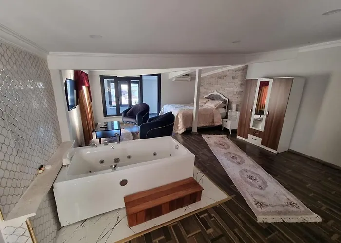 Aparthotel Ata Suite Hotel *